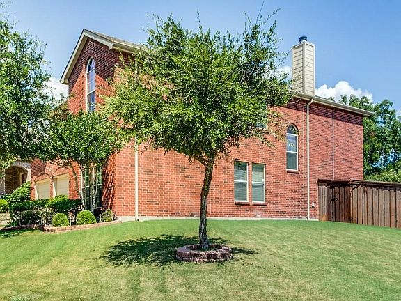 2nd image of 2416 Finch Dr