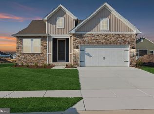 38657 Sunflower St, Millville, DE 19967