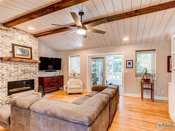 4th image of 4000 Moss Creek Dr