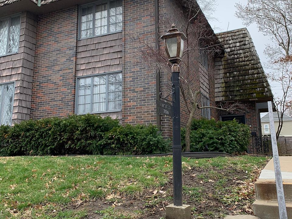 1st image of 702 N 25th St