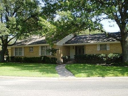 1st image of 420 Haughton St
