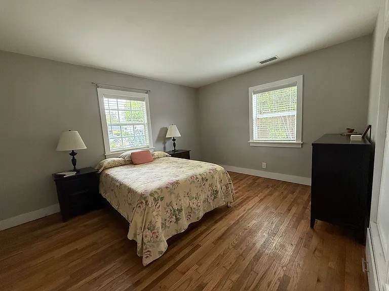 302 Bald St — Photo 7