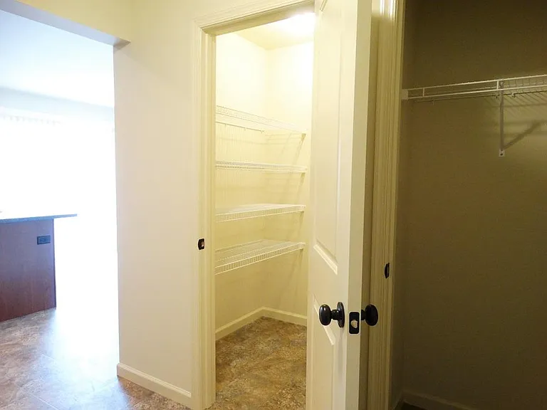 123 Kenneth Dr — Photo 8