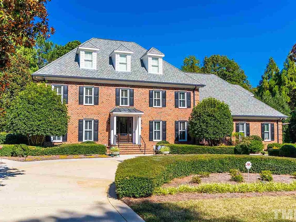 1st image of 115 Carpathian Way