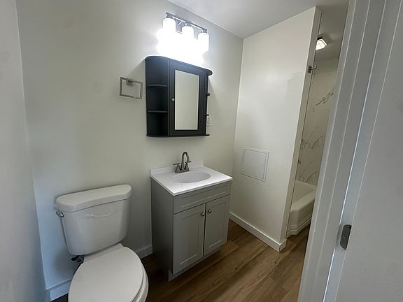 3rd image of 67 Bouvier Ave #2R