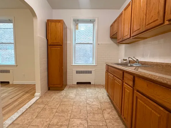 (undisclosed Address), Bronx, NY 10469
