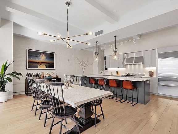 2nd image of 166 Duane St APT 4C