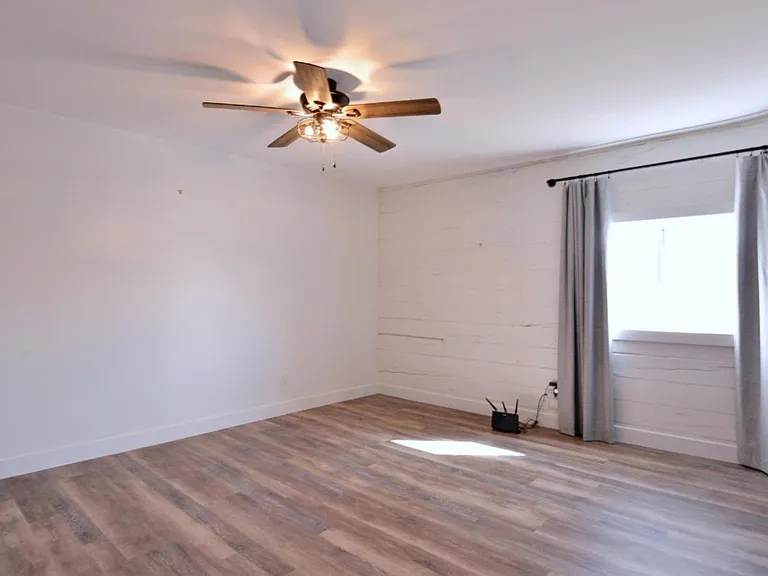 801 W 19th St #2 — Photo 19