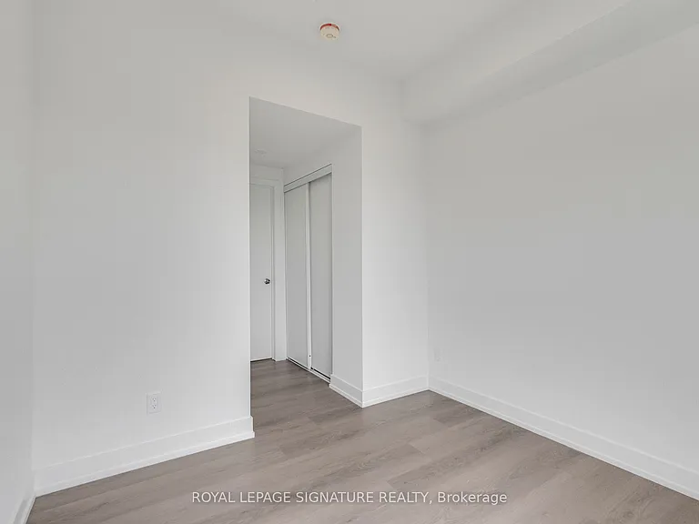 16 Melbourne Ave #316C — Photo 31