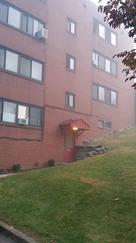 1 Glen Elm Dr #G1 Photo 1