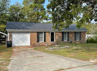 3105 Cricket Rd, Fayetteville, NC 28306