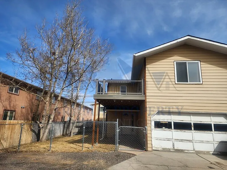 522 S Lincoln St #E — Photo 1
