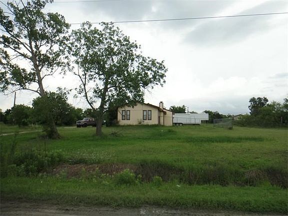 3rd image of 11306 Aus Tex Acres Ln #A