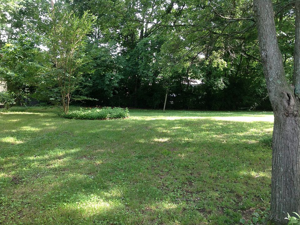 2nd image of 8025 Esterbrook Dr