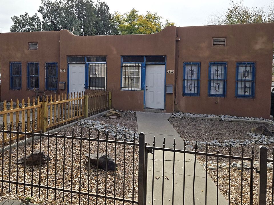 2132-2134 Gold Ave SE