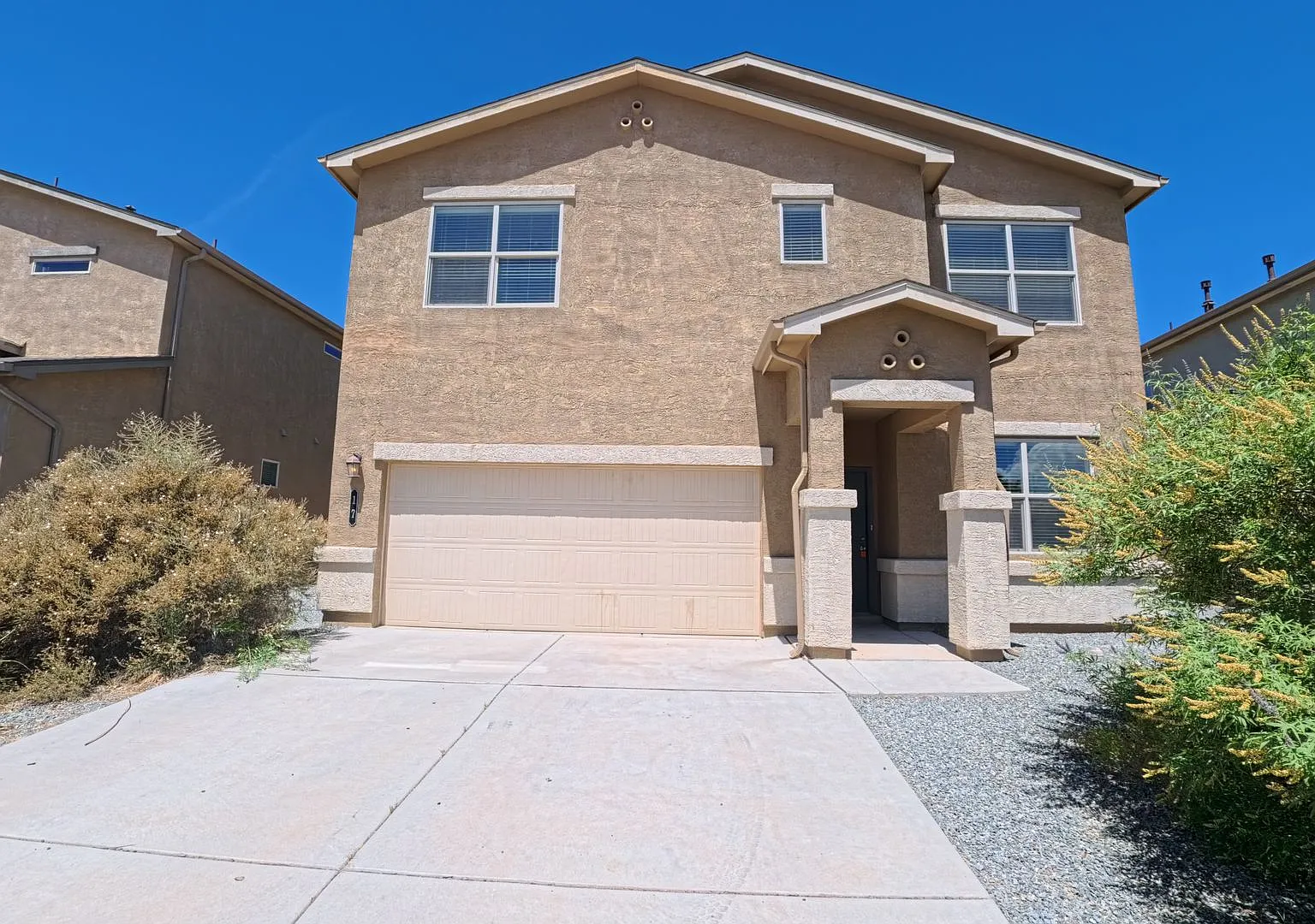 **Beautiful 3-Bedroom Home with Spacious Loft in Los Lunas, NM — Photo 1
