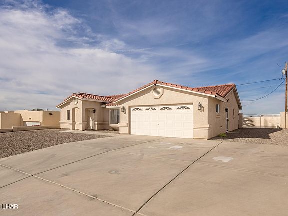 2nd image of 3275 Rustler Dr