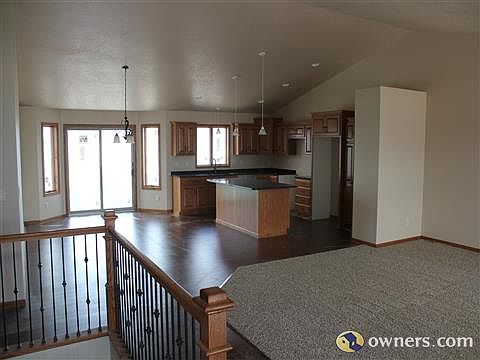 Open Floor Plan - Kitchen/Dining