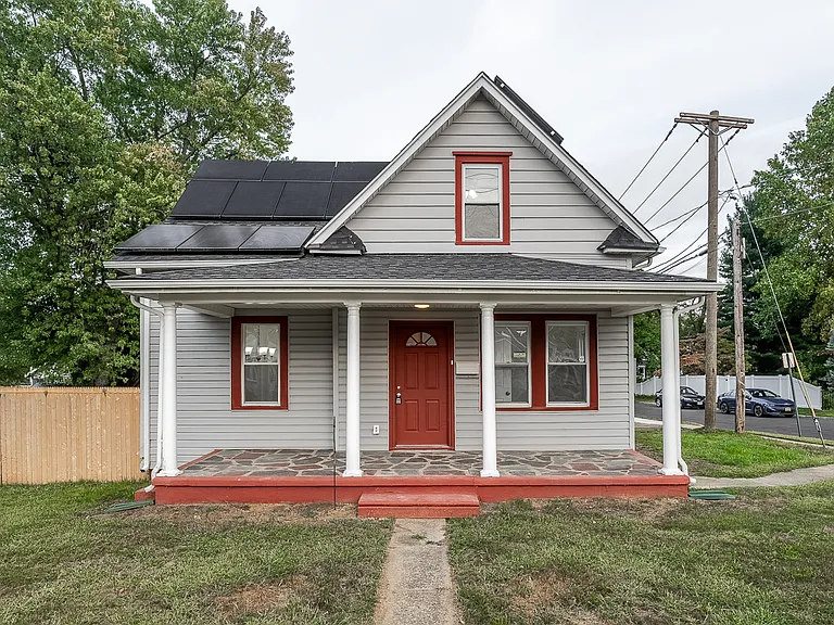 129 S Coles Ave — Photo 1
