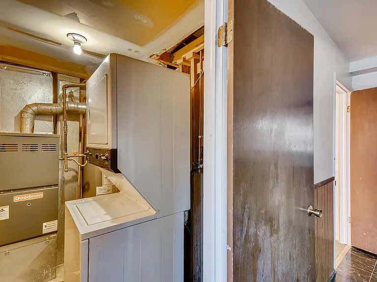 7899 Linda Cir #B — Photo 5