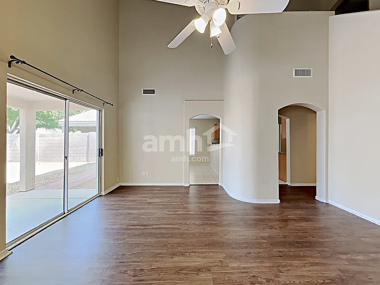 20416 N 31st Way — Photo 8