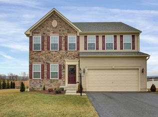216 Berkshire Dr, Carlisle, PA 17015