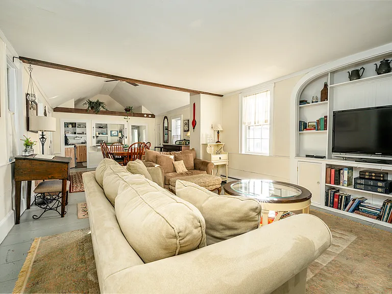415 Barlows Landing Rd — Photo 11