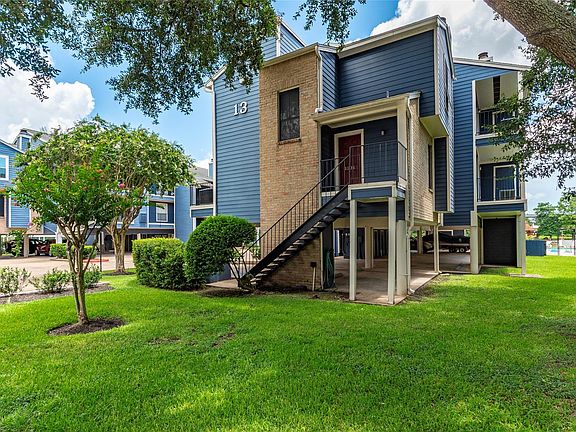 4th image of 18515 Egret Bay Blvd APT 1301