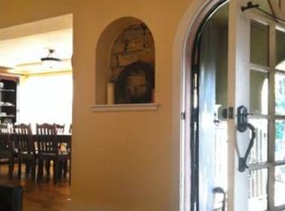 1511 Ewing St, Los Angeles, CA 90026