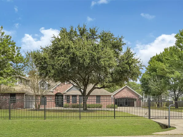 19763 Irenell Dr, Porter, TX 77365