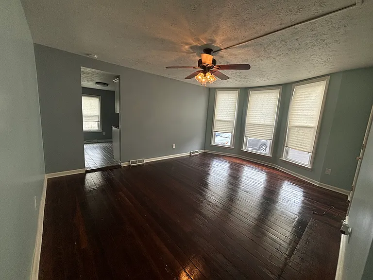 604 Taylor Ave #2 — Photo 2