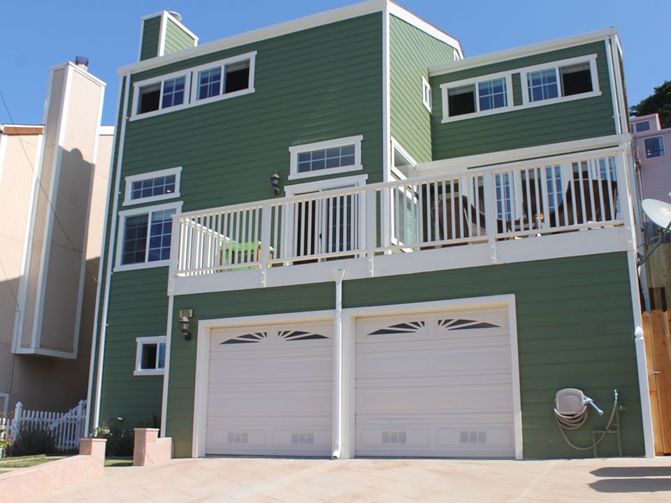 1st image of 225 Winwood Ave