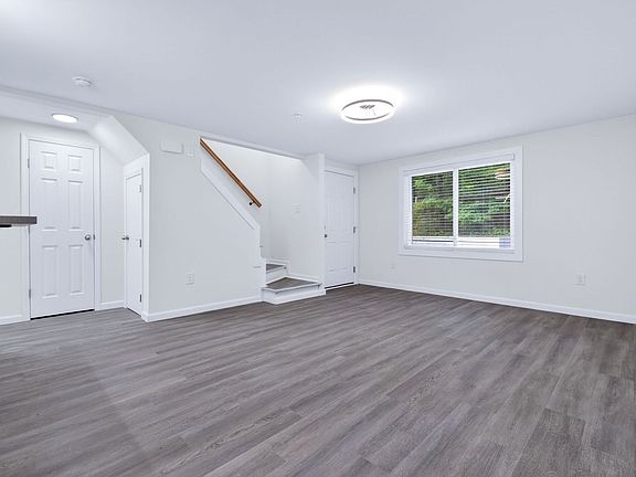 5th image of 800 Pritchard Avenue Ext #H4