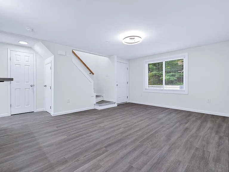 800 Pritchard Avenue Ext #H4 — Photo 5