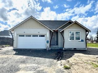 405 W 4th St, Everson, WA 98247
