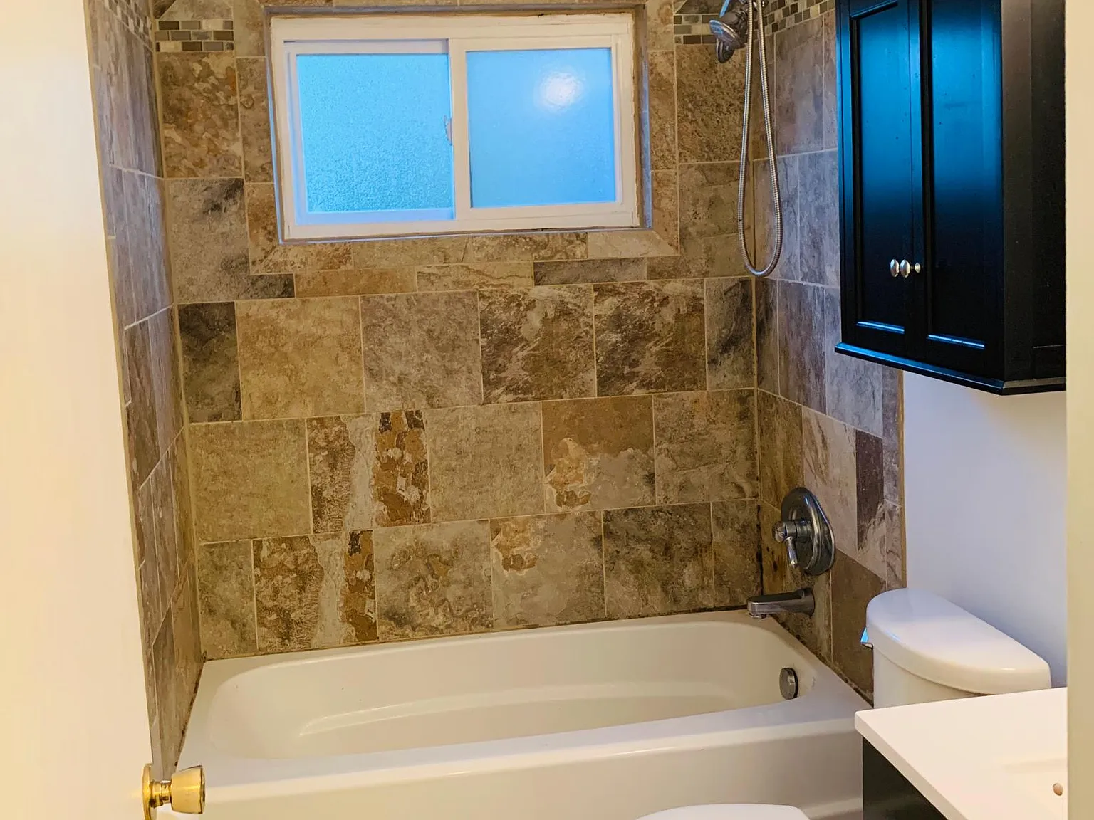 8526 Terri Dr — Photo 2