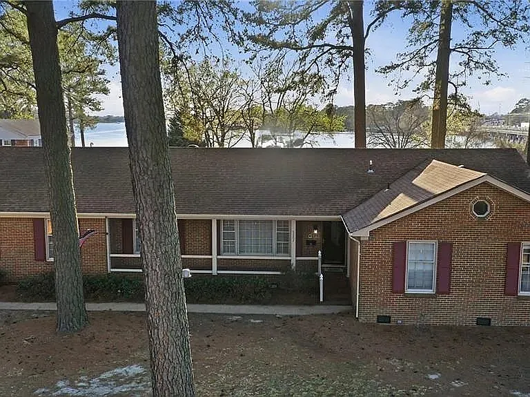 5207 Riverwood Rd — Photo 1