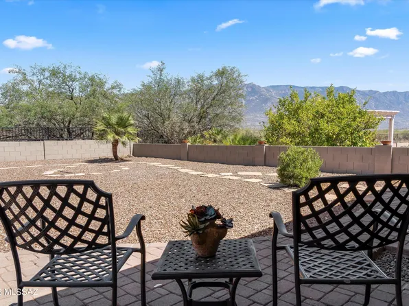 39179 S Lake Crest Dr, Tucson, AZ 85739