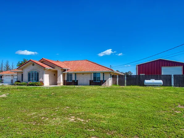 16601 La Canada Rd, Madera, CA 93636