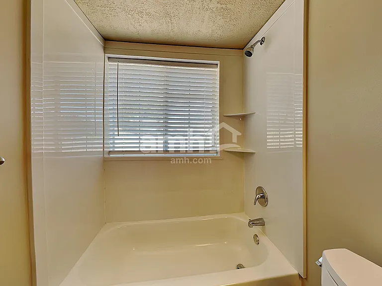 1188 W 1420 N — Photo 15