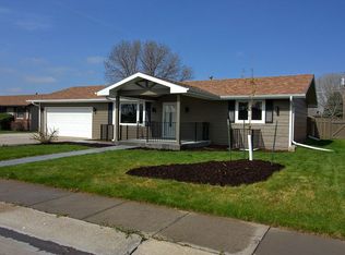 2018 E H St, Torrington, WY 82240