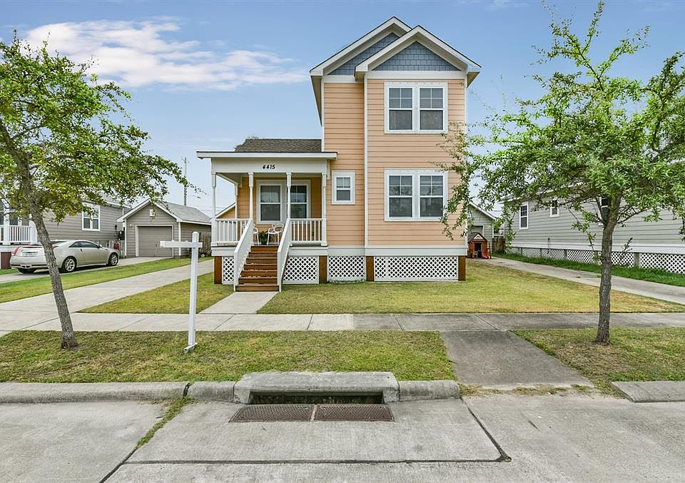 1st image of 4415 S Live Oaks Cir