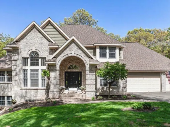 7023 Dunloe Ct NE, Belmont, MI 49306