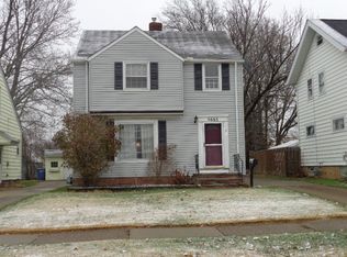 5685 W 54th St, Parma, OH 44134