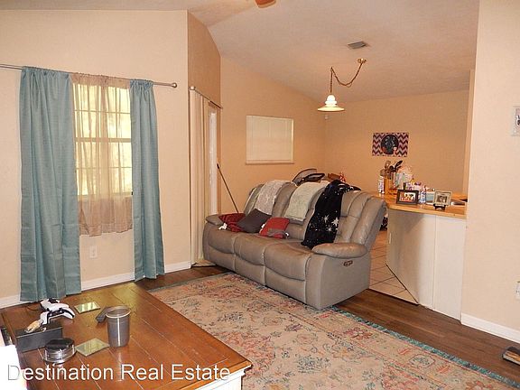 3rd image of 6097 Greenon Ln