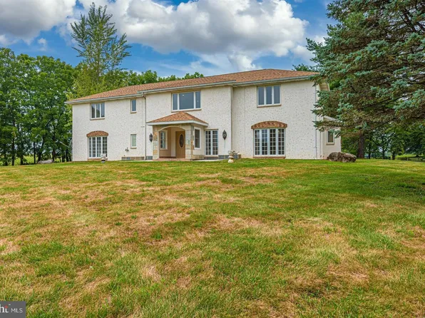 7602 Shady Ln, Boonsboro, MD 21713