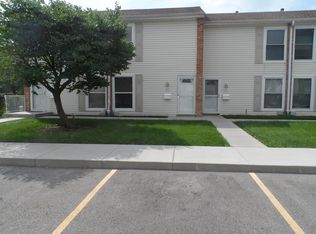 1917 Kenilworth Cir, Hoffman Estates, IL 60169