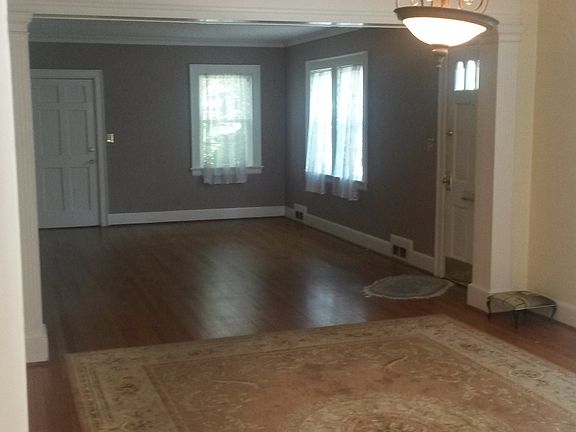 3rd image of 1807 Bellevue Ave