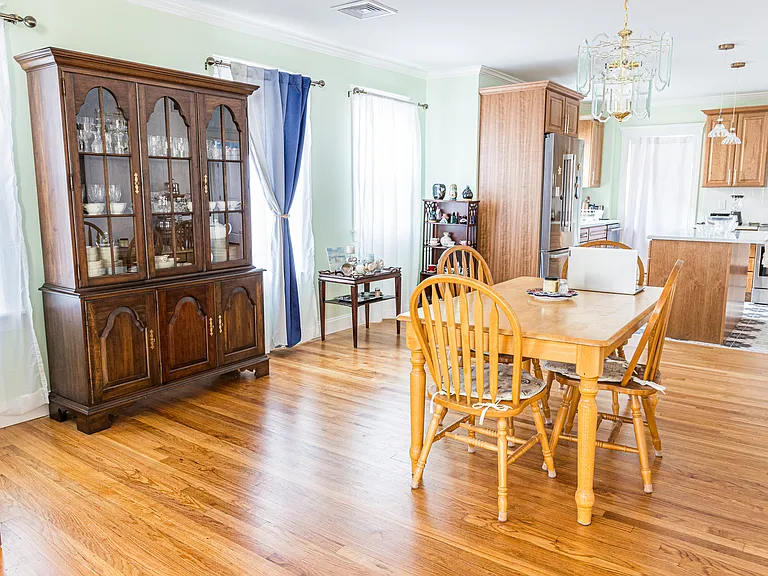 19 Menotomy Rd #2 — Photo 37