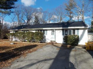25 Cross Rd, Cumberland, RI 02864